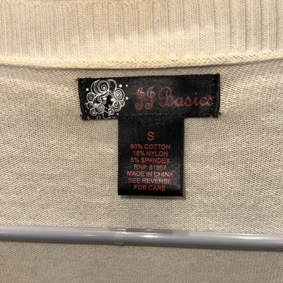 J J Basics - Women’s Cardigan - Small - Picture 2 of 3